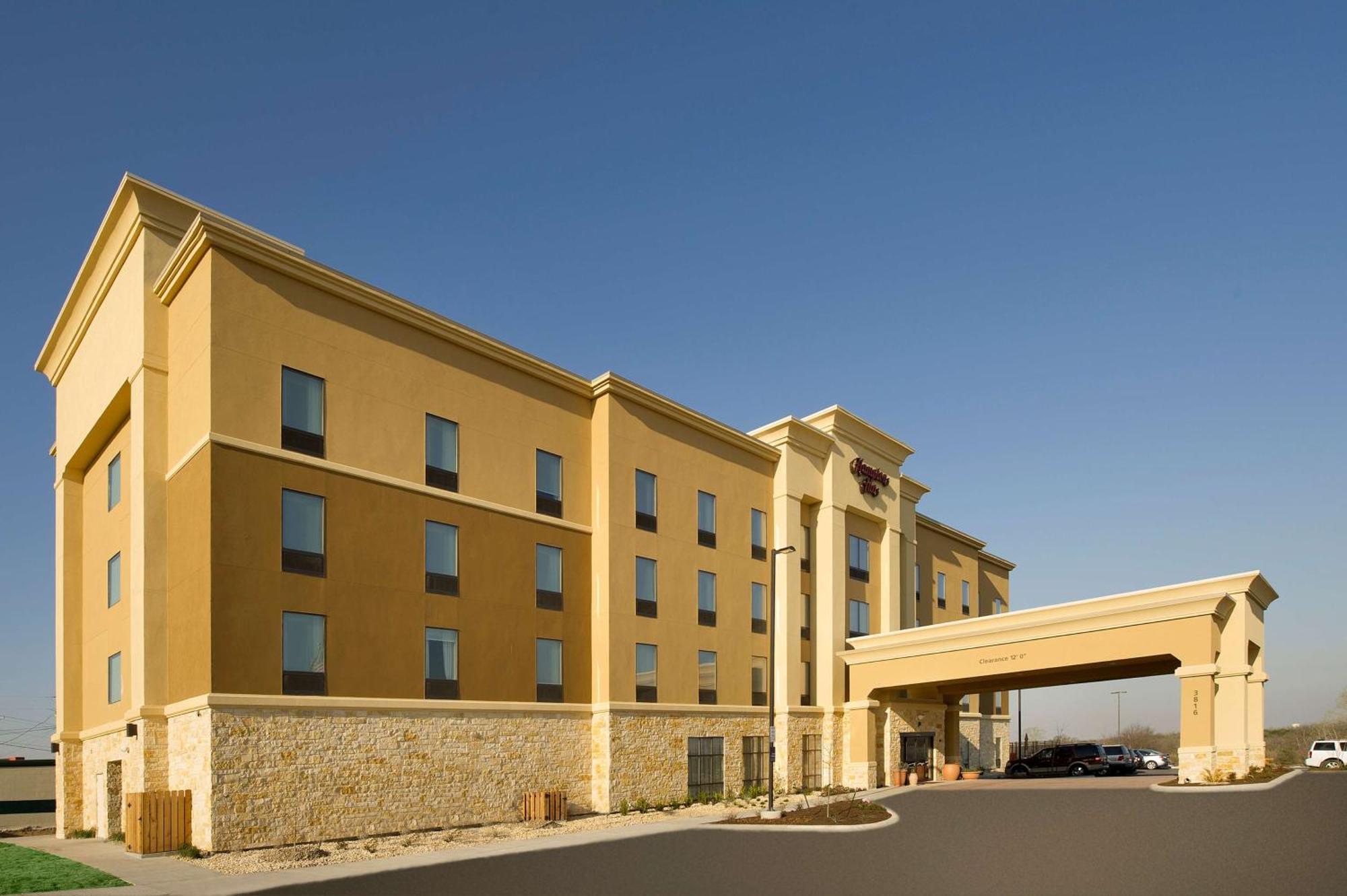 Hampton Inn Temple Bagian luar foto